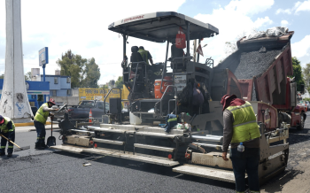 Supervisa Pepe Chedraui trabajos del Tren Capitalino de Pavimentación en bulevar Héroes del 5 de Mayo
